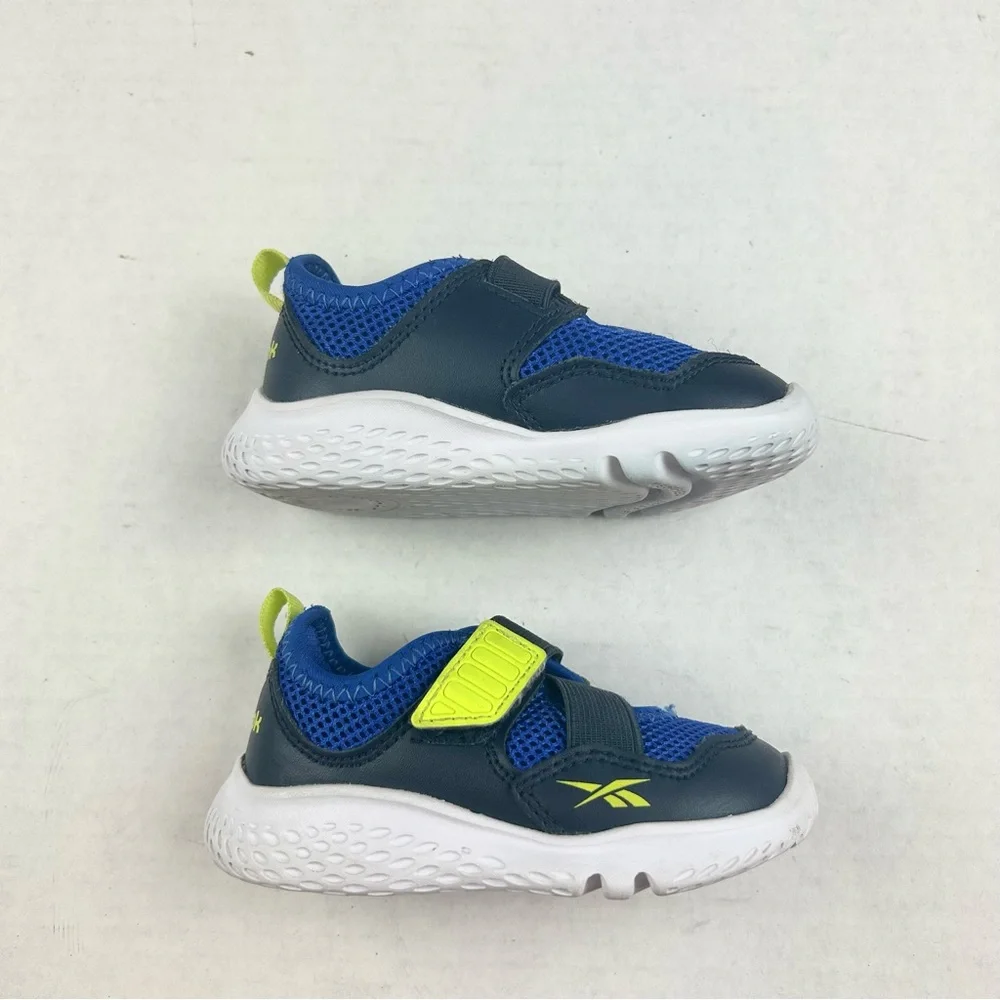 Weebok by Reebok Blue Baby/Toddler Sneakers